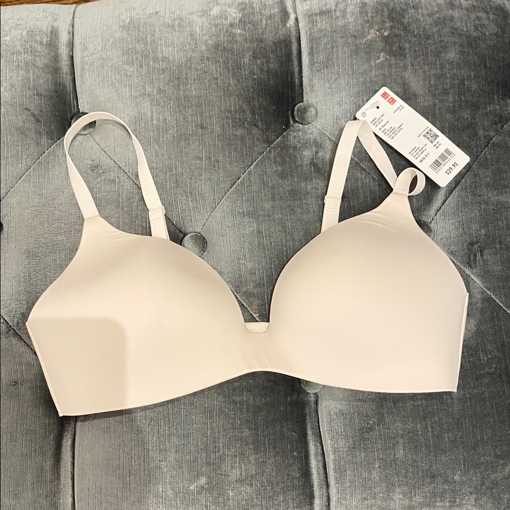 NWT. women’s wireless bras.  Size 34/36 B C.